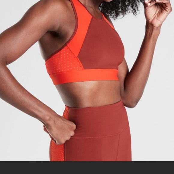 NWOT ATHLETA Rise Up Sports Bra Supersonic - Picture 3 of 6